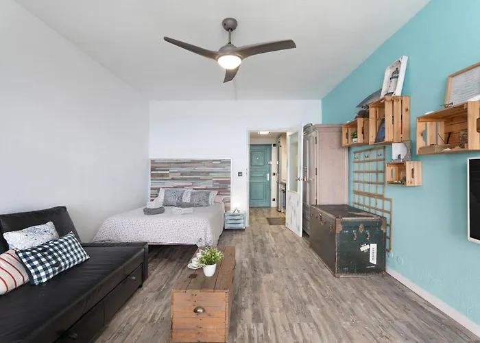 The Blue Lighthouse Апартаменты Ла-Матанса-де-Асентехо